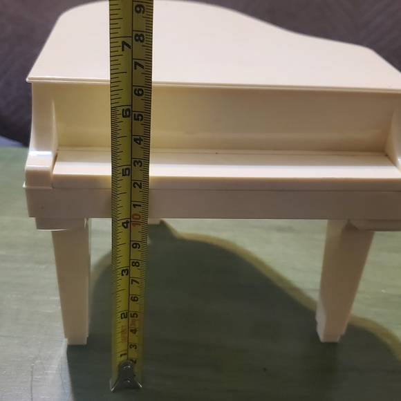Vintage Barbie Piano Mattel Electric Grand Piano and Chair 1980’s Dream House - Picture 8 of 9